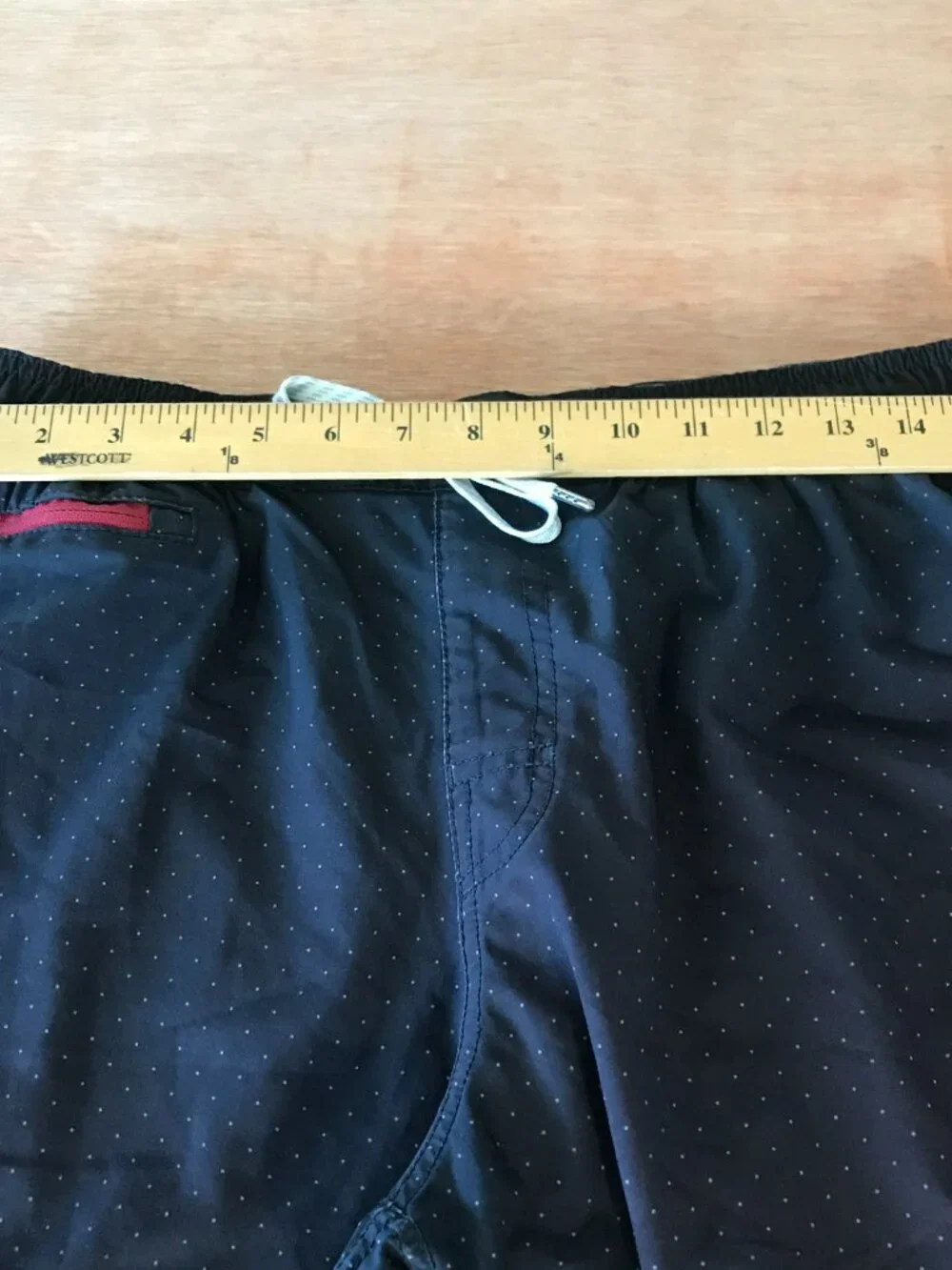 Vuori Banks Athletic Hybrid Shorts Men L Black Polka Dots Zip Pocket Athleisure